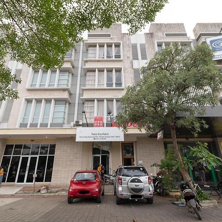 Reddoorz Near Universitas Esa Unggul Bekasi Harapan Indah Kültér fotó